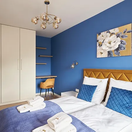 Aurum Sky アパート *